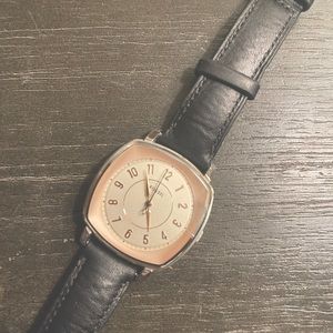Fossil wrist watch ⌚️.